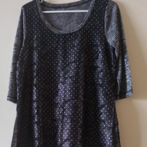 Woman's Black and White Top